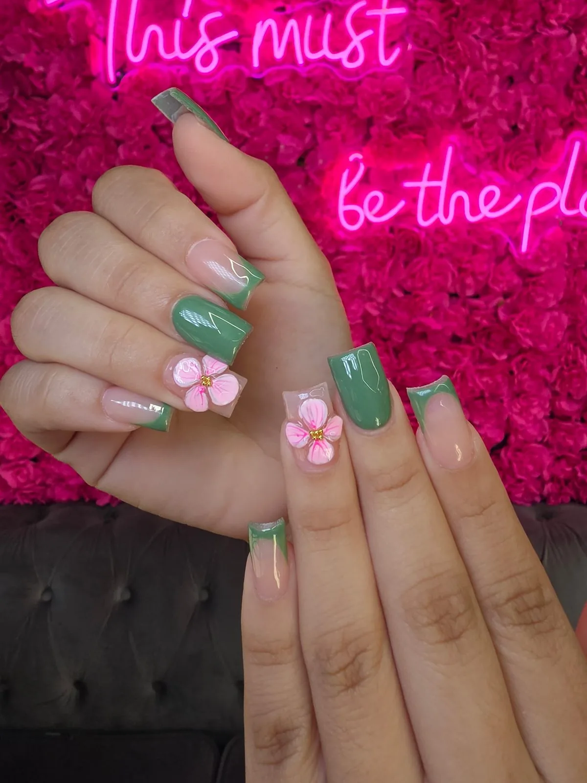 Green flower nails at Modish Nail Lounge Rancho Cucamonga